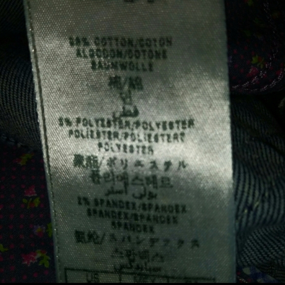 Guess Jean Shorts Size 31 Dark Stretch EUC - Picture 7 of 10